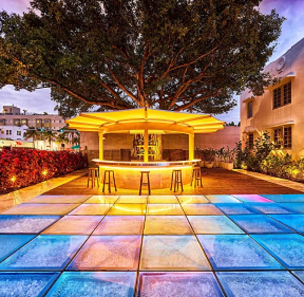 Axel Beach Miami-South Beach - Adults Only Miami Beach Exterior photo